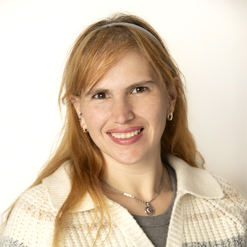 Claire Manley, Licensed Clinical Professional Counselor in Deerfield, Illinois.